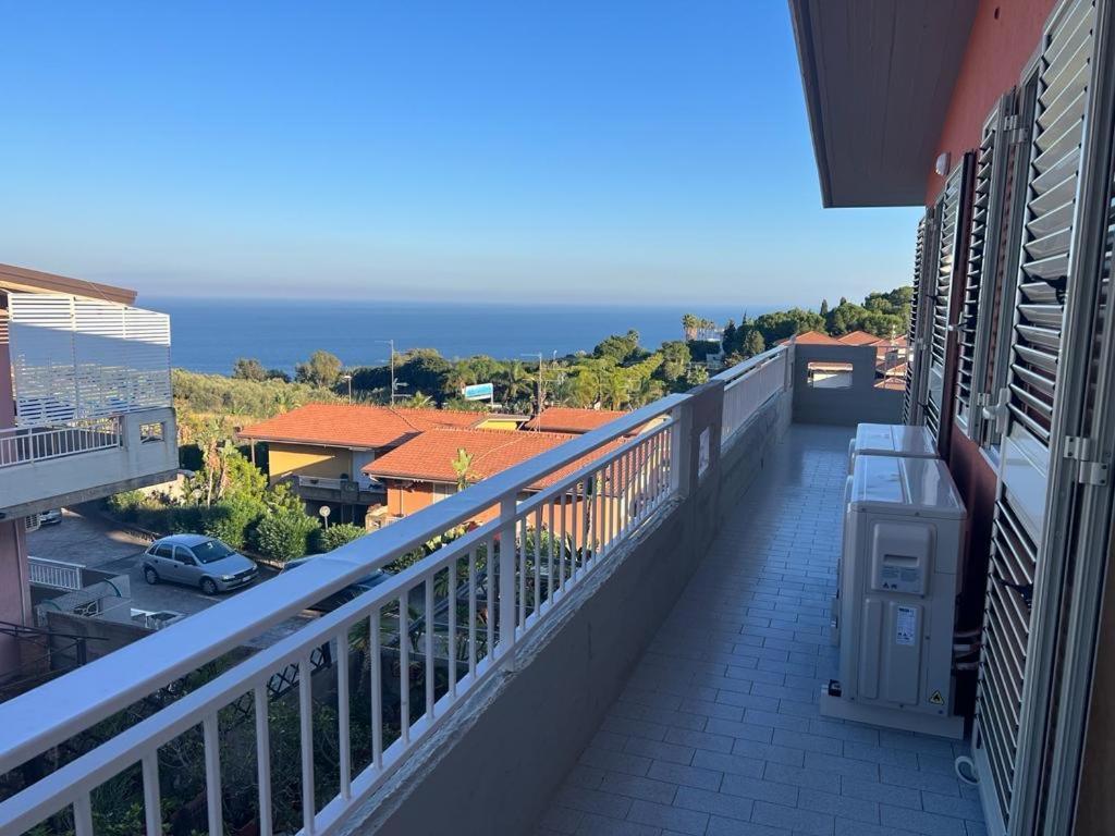 Villa Lattea Aci Trezza Exterior photo