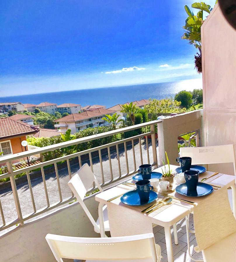 Villa Lattea Aci Trezza Exterior photo