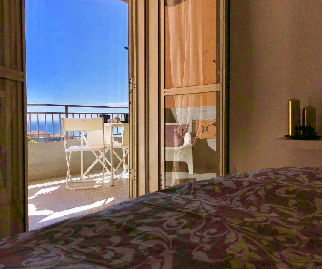 Villa Lattea Aci Trezza Exterior photo